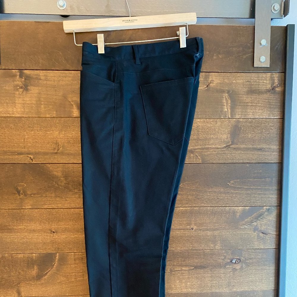 Calvin Klein Dress Jeans 30 x 30